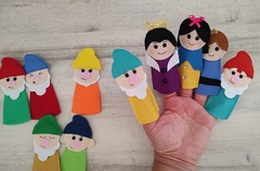 Dedoches "Branca de Neve e os sete anões". na internet