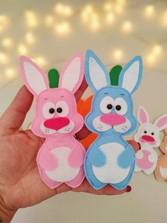 Imagem do Cenoura Surpresa de Páscoa. (Kit com 3 cenouras e coelhinhos)