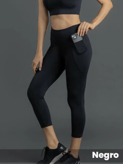 Leggins Microfibra Lisa con Bolsillo (3215205)