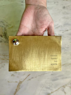 Post-it gold - Tamanho G - Curadoria FAAS