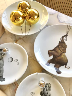 COMPOSIÇÃO PRATOS ELEFANTE - GOLD - Greghi Design na internet