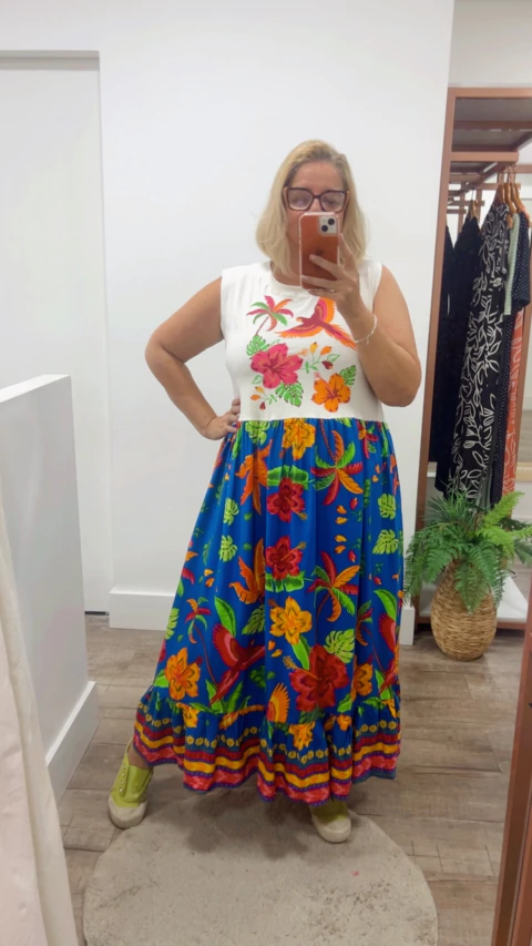 Vestido Camiseta tropical plus size - comprar online