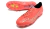 Chuteira Mizuno Alpha Made In Japan FG em Fiery Coral/White - Design leve e tecnologia Enerzy para máximo desempenho no futebol.