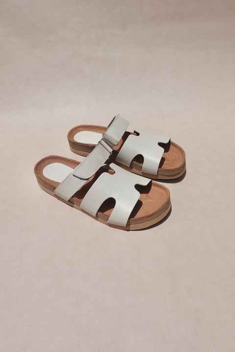 Sandalias Carla Beige