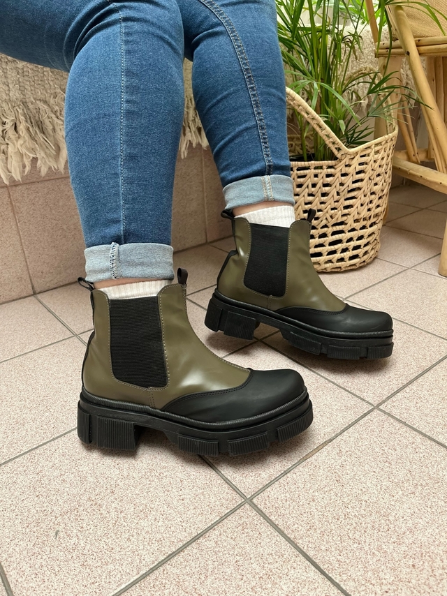 Botas Celine Verde thumbnail 2