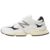 New Balance 9060 Conforto Supremo e Estilo Vibrante para o Seu Dia a Dia Na Cor White/Black - comprar online