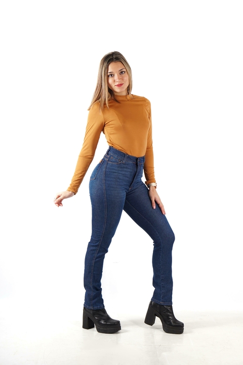 Jean Recto Tiro Alto Rada - comprar online