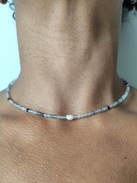 CHOCKER FLUORITA COM PÉROLA EM PRATA - LUZ PESSOAL