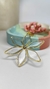 PINGENTE FLOR DE QUARTZO CRISTAL BANHO DOURADO MINIMALIST - PURIFICAÇÃO E SABEDORIA