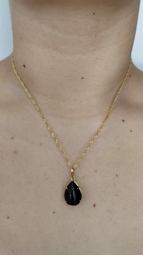 COLAR COM PINGENTE GOTA OBSIDIANA FOLHEADO - PROTEÇÃO
