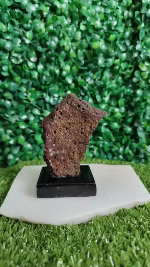 JASPE PELE DE SAPO NA BASE DE MADEIRA - APOIO NOS MOMENTOS DIFÍCEIS