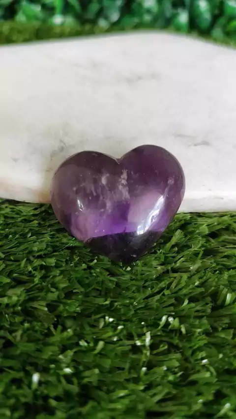 CORAÇÃO LAPIDADO AMETISTA - ESPIRITUALIDADE E CURA