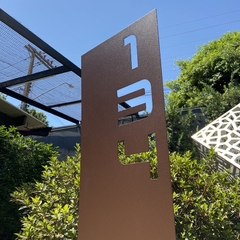 Placa Numérica Casa 134 na internet