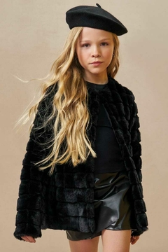 Blusa Vic&Vicky Canelado Preto na internet