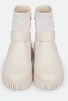 Bota Pampili Glitter e Tachas Nude na internet