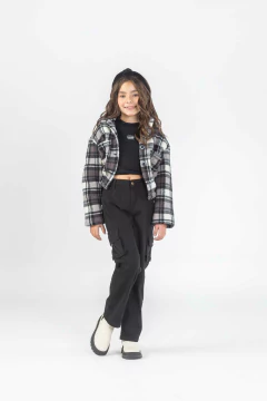 Jaqueta Bakulelê Cropped Pelinho Preta