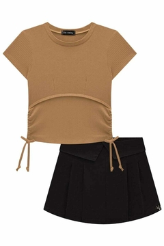 Conjunto Vic&Vicky Blusa Canelado e Short Saia Preto - Amora