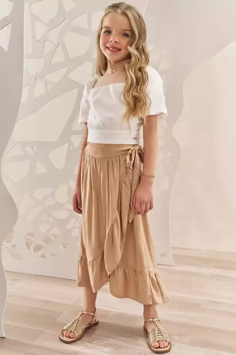 Conjunto Infanti Busa Branca e Saia Midi Bege