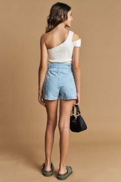 Blusa Lilimoon Soft Line Branca - comprar online