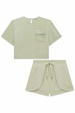 Conjunto Lilimoon Blusa Boxy e Short Verde na internet