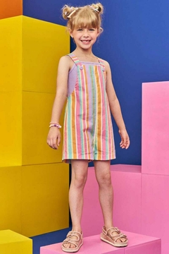 Conjunto Kukiê Jardineira Colorida e Top Lilás