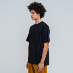 CAMISETA PREMIUM MALHÃO AMERICANO OVERSIZED PRETA - comprar online