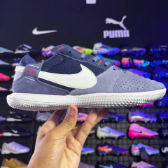 Chuteira Nike Street Gato Futsal IC + Brinde (Pronta Entrega) - comprar online