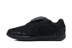 Chuteira Nike Tiempo Street Gato IC - Preta