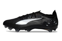 Chuteira Puma Ultra 5 Carbon FG - Preto/Branco - comprar online