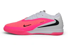 Chuteira Nike Phantom 6 IC "Breakout"