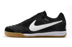 Chuteira Nike SB Gato Futsal - Preto/Branco - comprar online