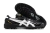Chuteira Asics Japan Society - Preto/Branco