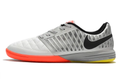 Chuteira Nike Lunar Gato Futsal - Cinza/Laranja - comprar online