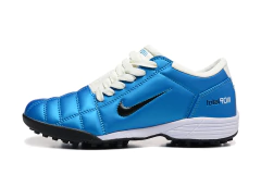 Chuteira Nike Total 90 Society - Azul/Branco - comprar online