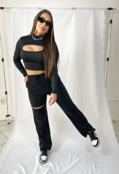 CALÇA WIDE LEG MOLETOM COM RASGO