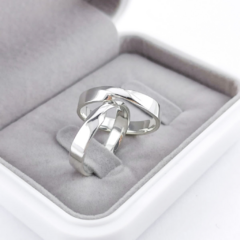 Par de alianças 4MM de namoro - PRATA 950 - comprar online