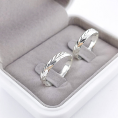 Par de alianças 4MM de namoro - PRATA 950 - comprar online