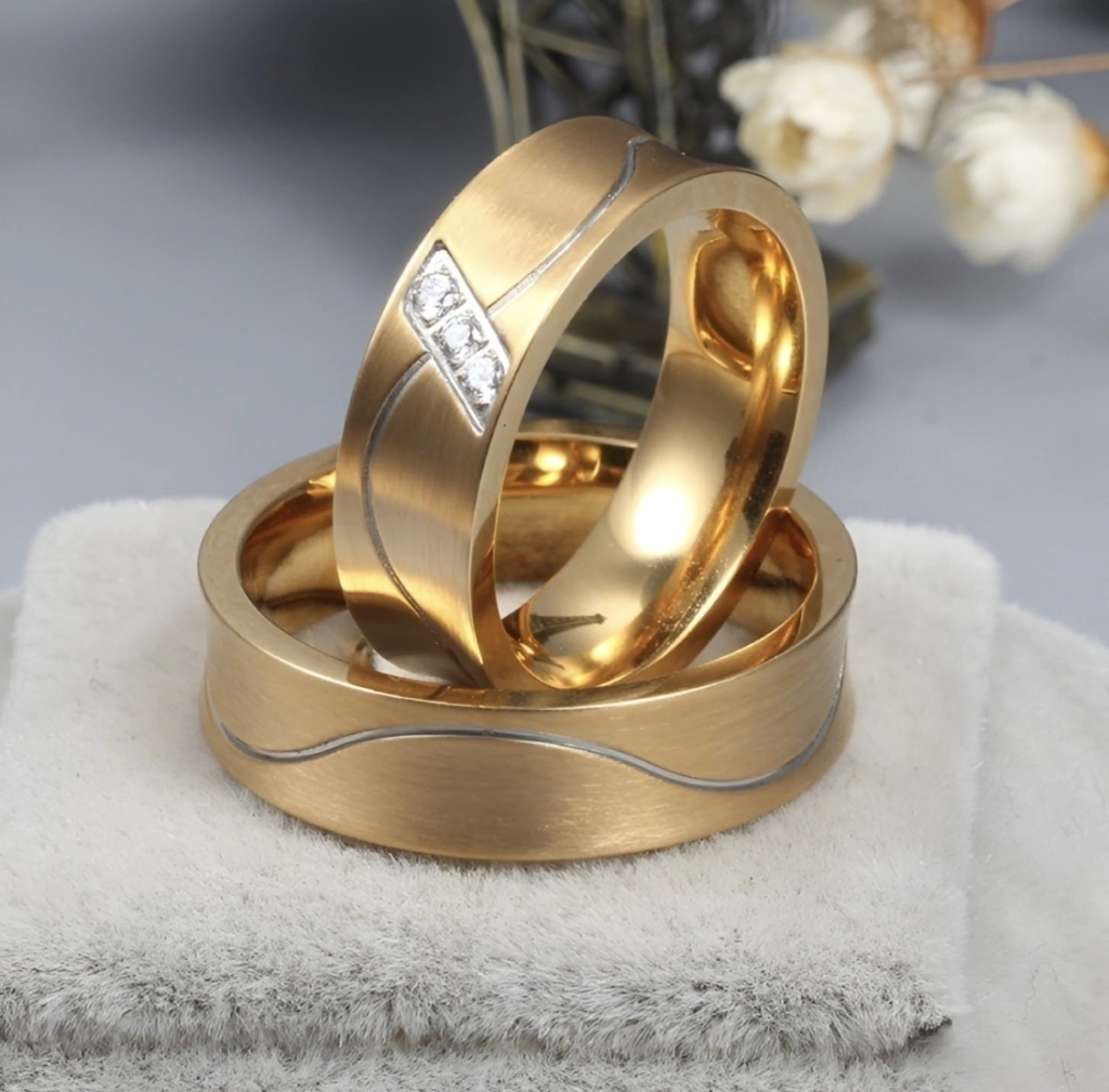 Aliança Banhada a ouro 18k