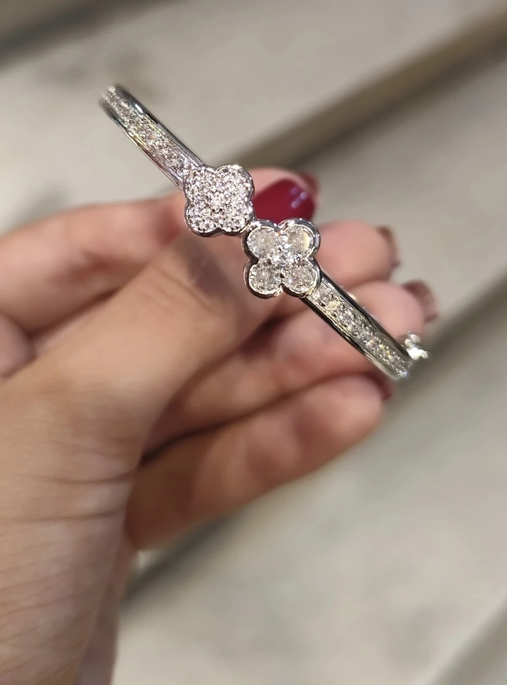 Bracelete Flores Duplas