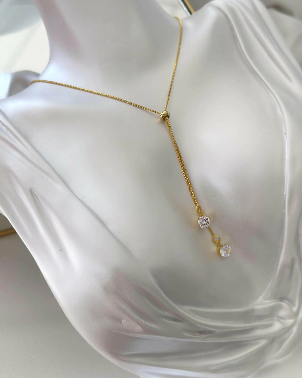 Colar Folheado a Ouro 18K Gravatinha Duo Ponto de Luz