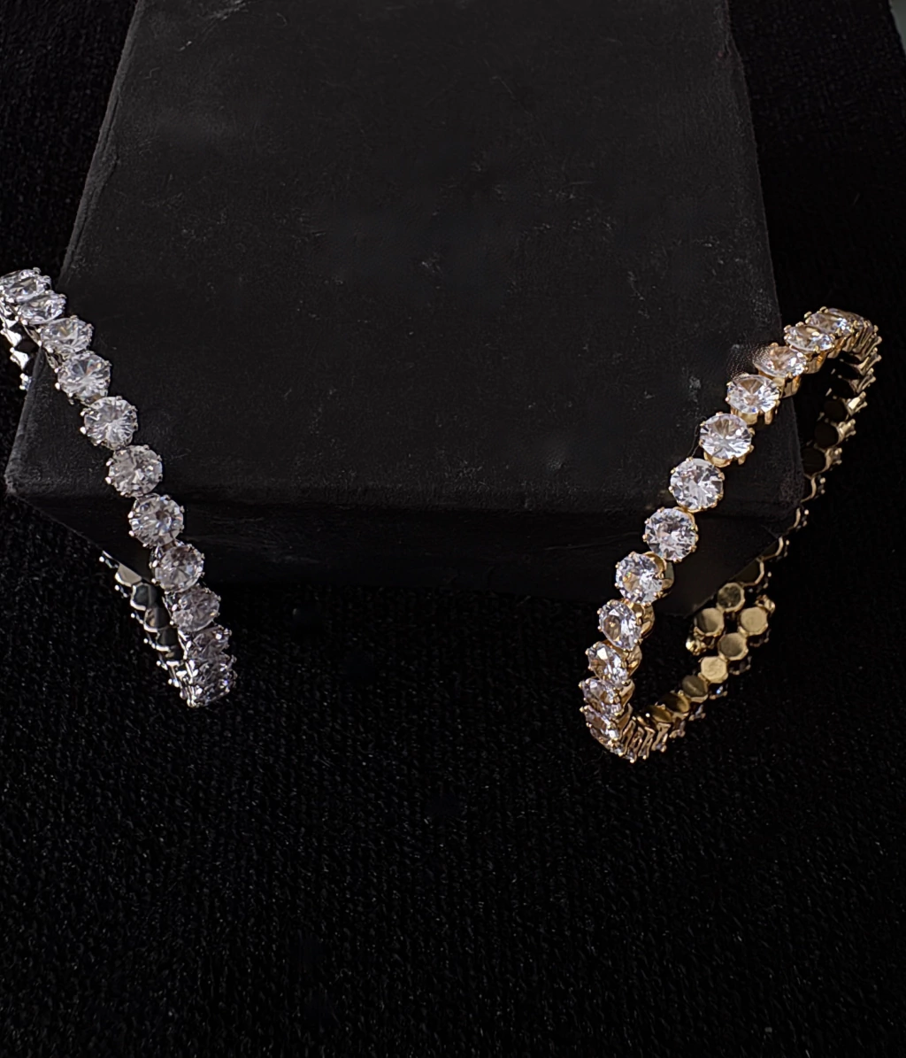 Pulseira Maleável Cravejada