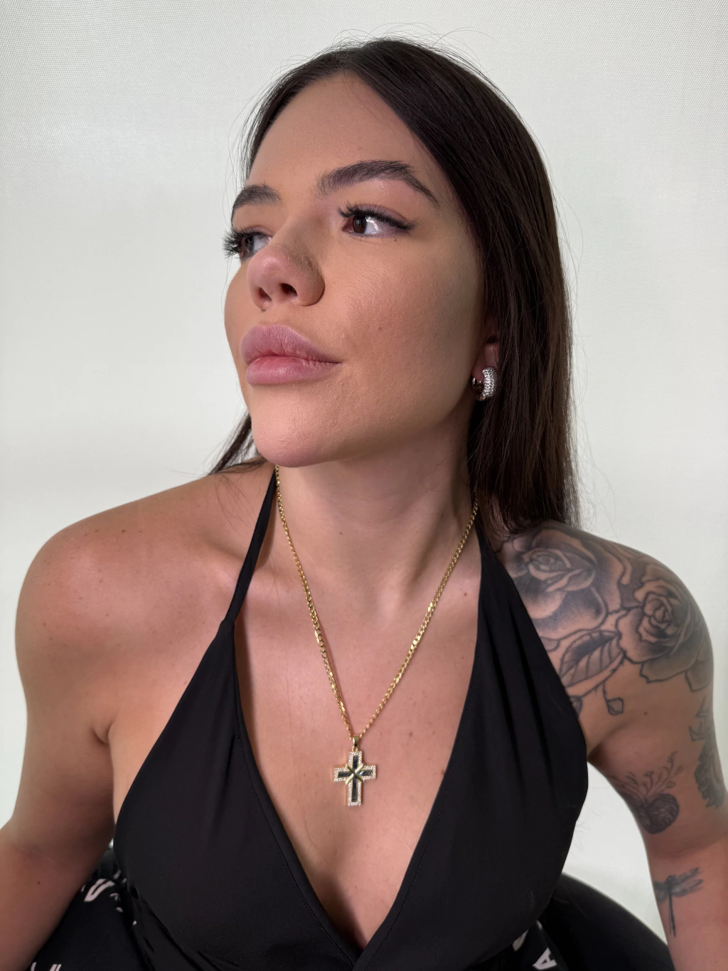 Colar Madrepérola Cruz