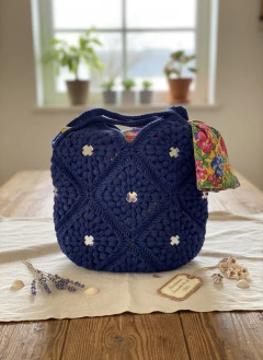 Bolsa Espelhar - Nós do Crochê - Transformando vidas através da capacitação artesanal