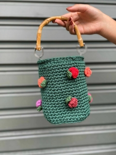 Bolsa Bucket Florzinha na internet