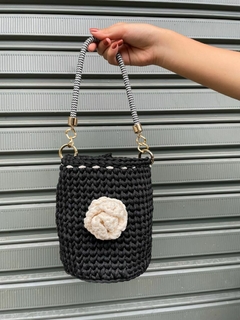 Bolsa Bucket Camélia