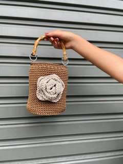 Bolsa Bucket Camélia - comprar online