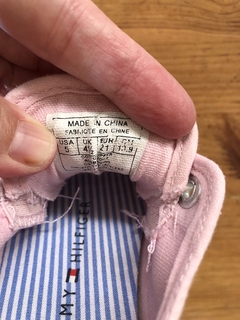 Zapatillas rosas de lona. TOMMY. Talle 20. - comprar online