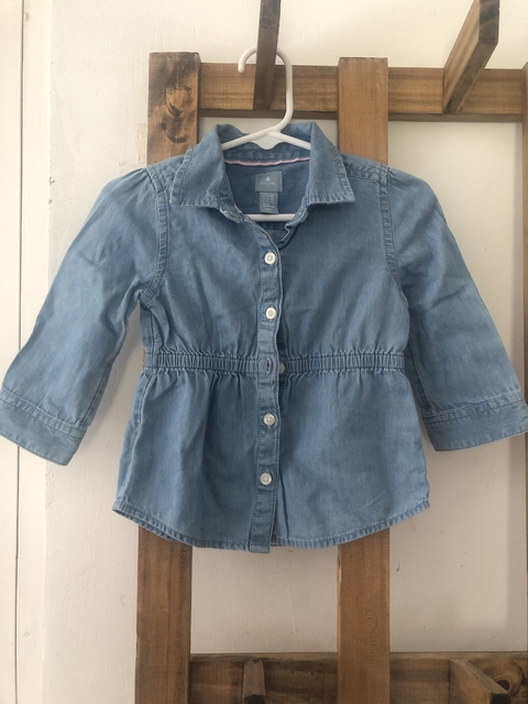 12/18M | Camisa denim ML con frunce. GAP. 12/18 meses.