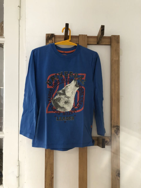 8A | Remera azul ML Lobo. Advanced. Talle 8 años.