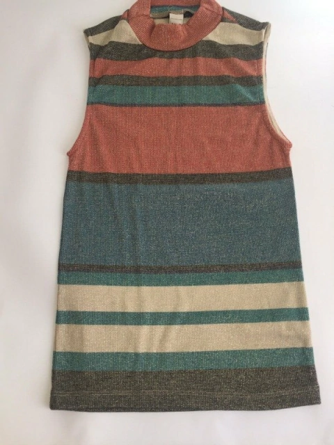 Musculosa VER. XXS. Es de lurex.